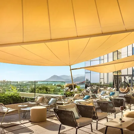 Ξενοδοχείο Valamar Lacroma 4*