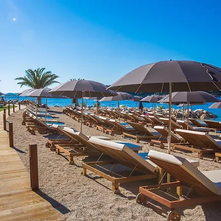 Valamar Lacroma Hotell